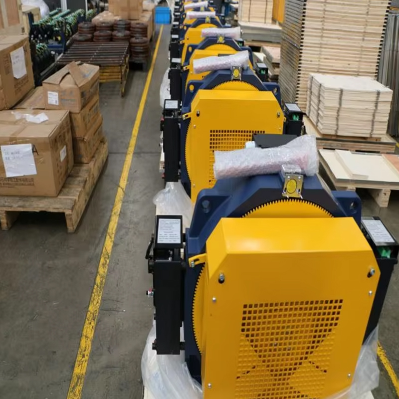 VTSP252 Montanari آلة الجر بدون تروس MCG200 محرك الرفع 800-1350KGS محرك المحرك